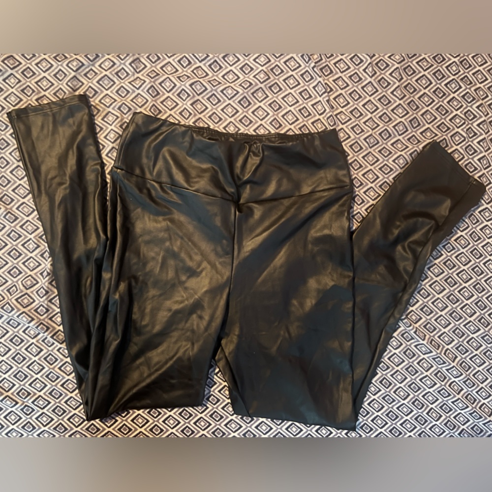 Black leather leggings